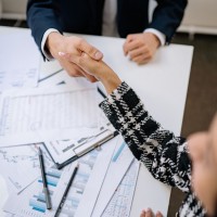 Todo Shark Tank começa com um Plano de Negócios