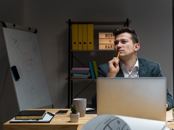 Empreender Sem Risco: O Guia Definitivo para Pequenas Empresas Criarem um Plano de Negócios Vencedor